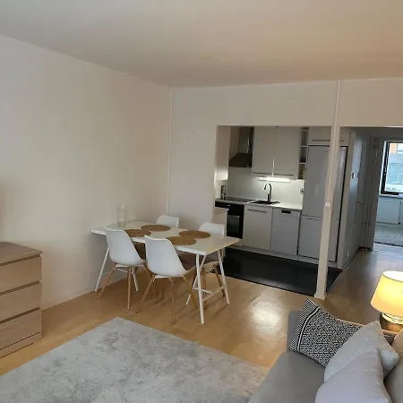 Bright Apartment, Center Of Oulu, Oulu